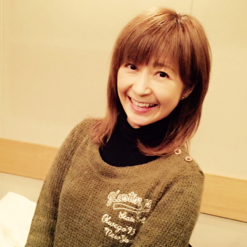 兴梠里美 兴梠里美