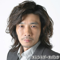 咲野俊介