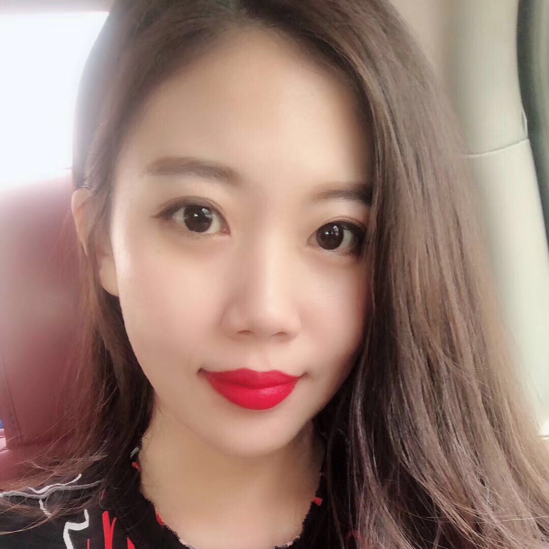 李诗萌 李诗萌
