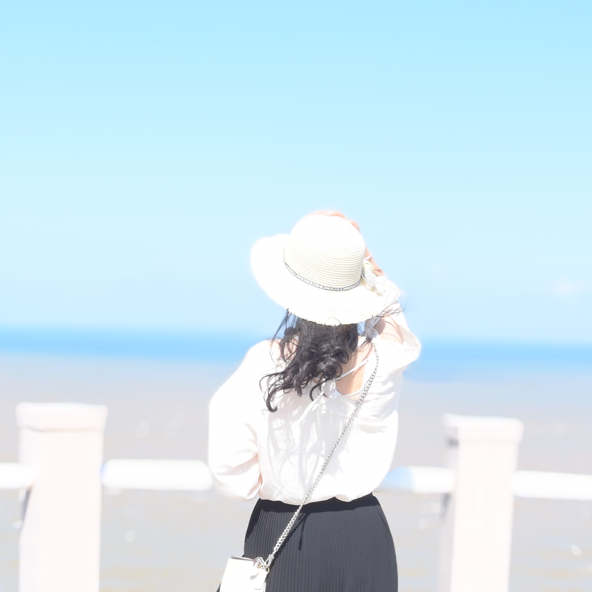 莐苒蓠