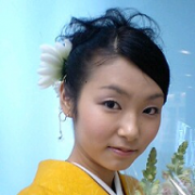 三瓶由布子