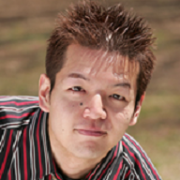 佐藤健辅