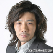 咲野俊介