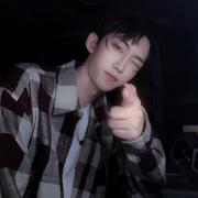 李雨洛